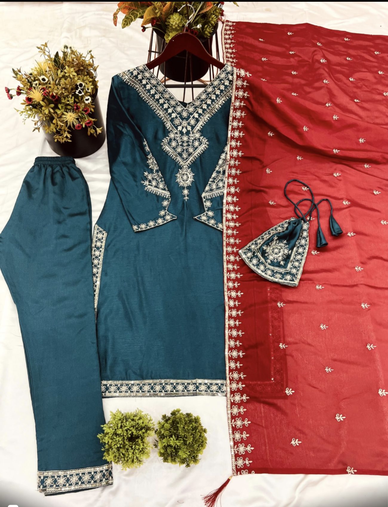 Partywear suit