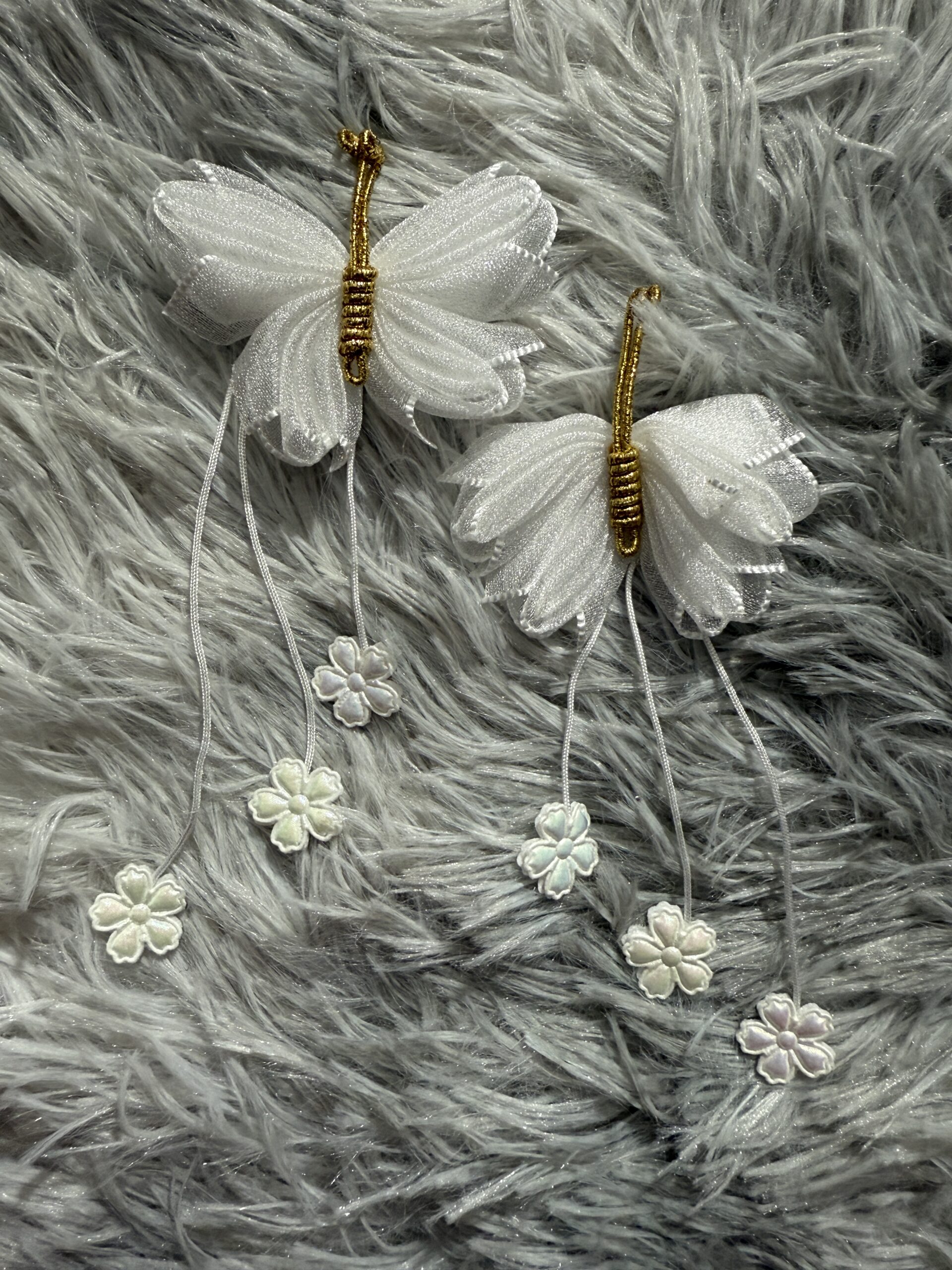 Butterfly hair clips